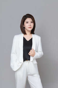 解丽洁 专业领域：空间设计、景观设计