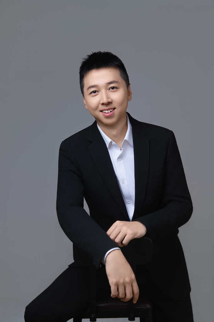 常彧闻 专业领域：空间设计、平面设计、摄影