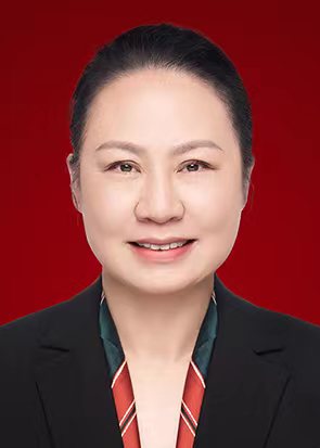 张毅（音乐学院党支部书记）