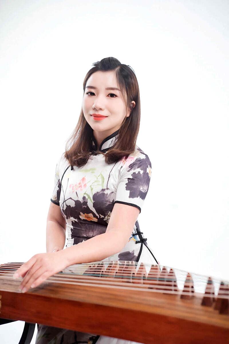 苏思璇（民乐系主任）