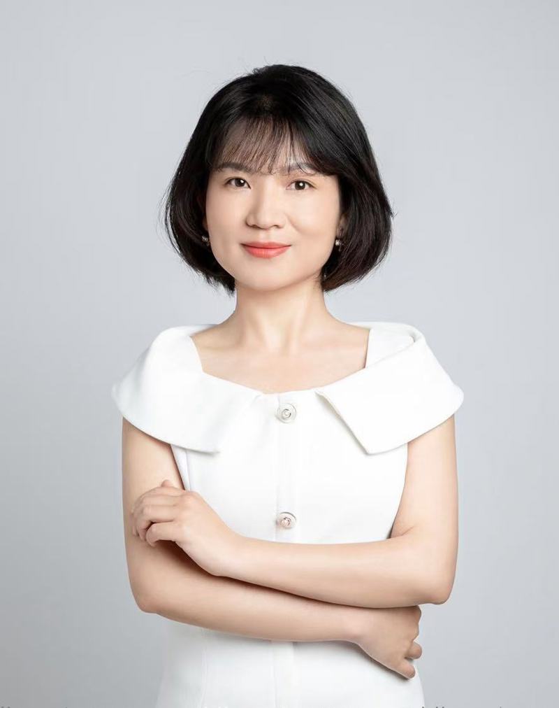 王荥（音乐理论部主任）