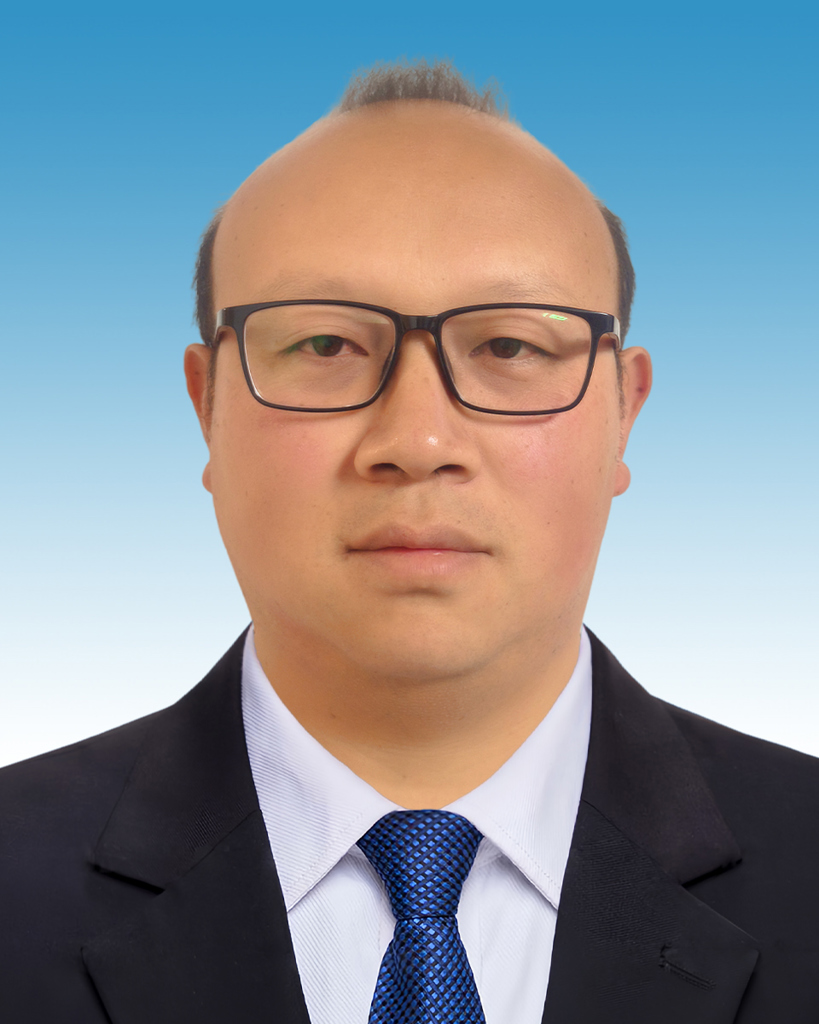 音乐学院党支部副书记：胡超帆 副教授，现任音乐学院党支部副书记。